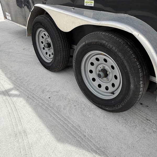 7x16 7k Enclosed Trailer With Ladder Rack-Used - Image 4