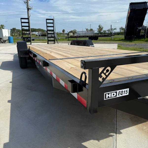 7x26 15k Equipment Trailer - Self. Cleaning Dovetail - Image 3